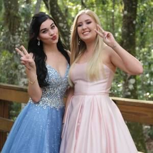 Meet your Posher, Hannah